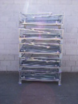 Logitek -caixas ,paletes pallets ,estrados de plastico , aço/metal , racks aramados ,metalicos para armazenagem , porta paletes.